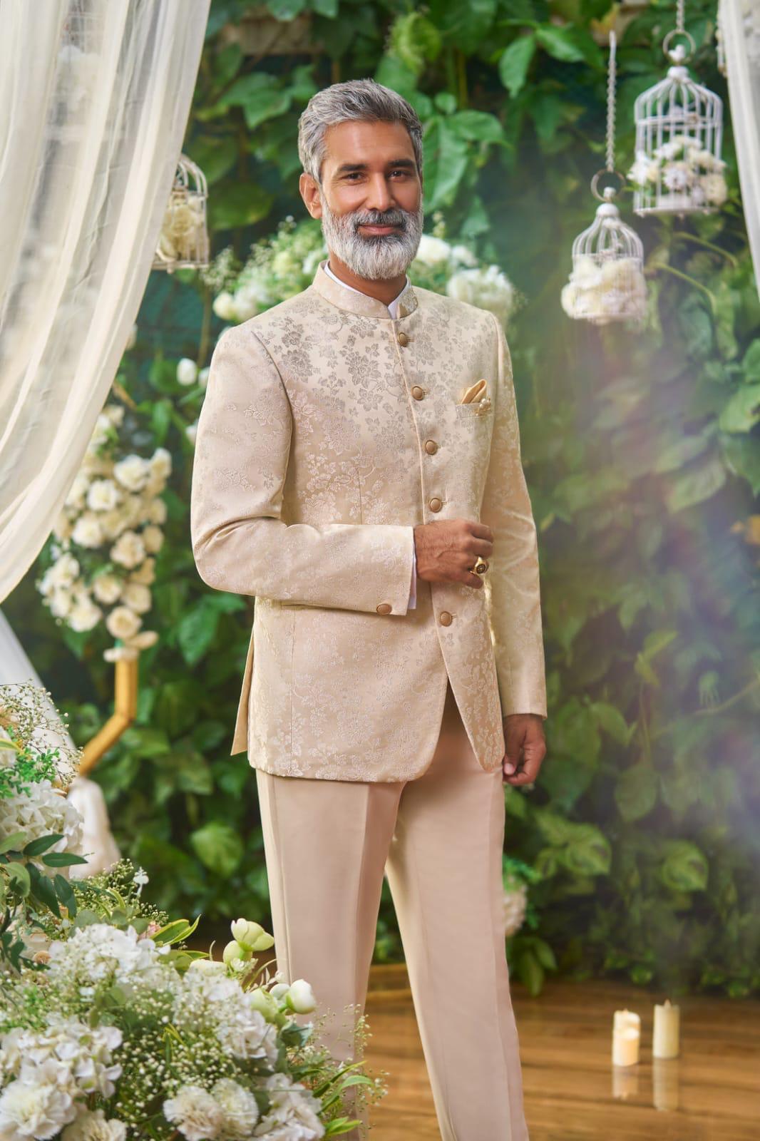 Best retail in Kalwar Road - 2 piece suit